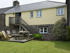 Гостиница Owls Roost, Combe Martin  Барнстэйпл